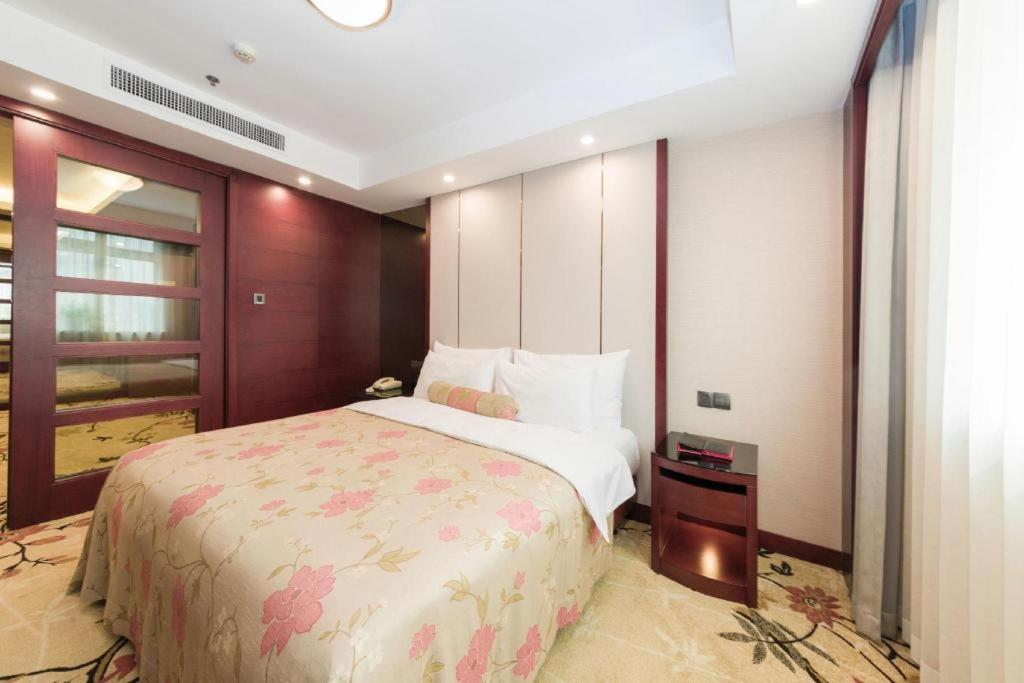 Dalian Liangyun Hotel Ngoại thất bức ảnh