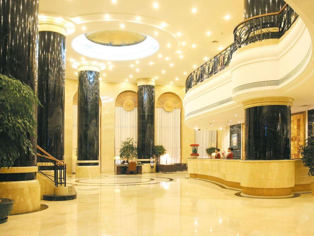 Dalian Liangyun Hotel Ngoại thất bức ảnh